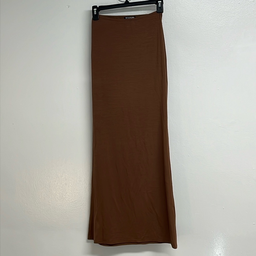 Maxi, A line skirt